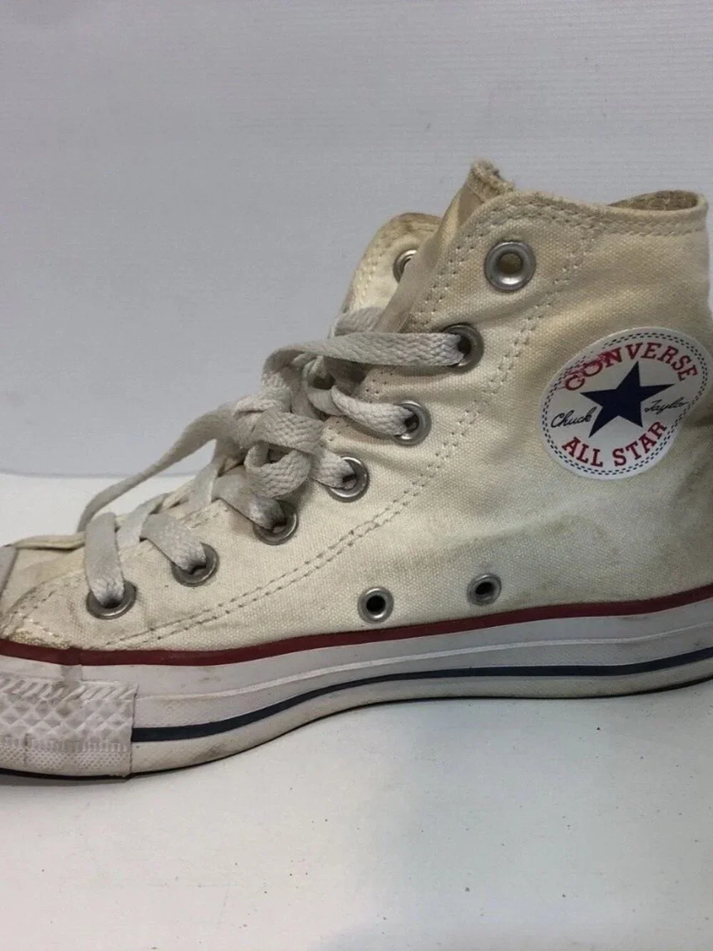 Lot of 2 Converse Chuck Taylor All Star Sneakers White & Purple M7650 Wmn Sz 7
